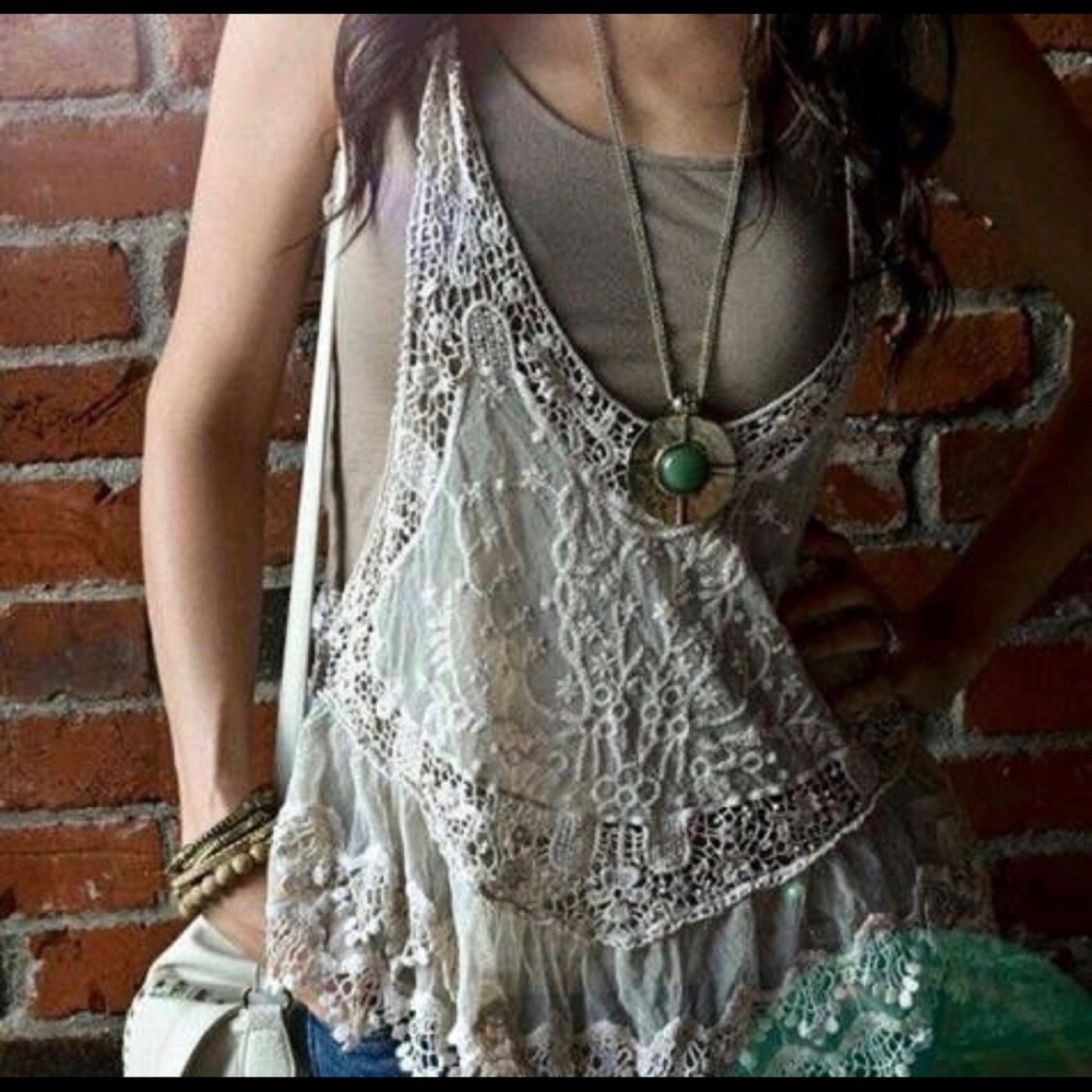 Lace Beach Cover Up - Picture 7 of 8